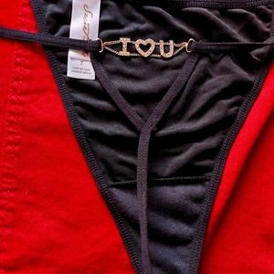 Valentine's Day Thong - Black Size 7 NWT